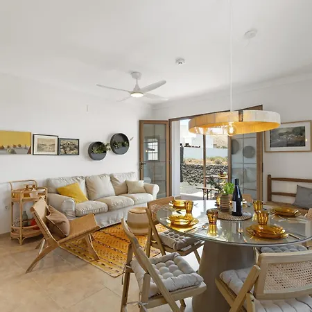 Home2book Exclusive Volcan Art & Light Yaiza (Lanzarote)