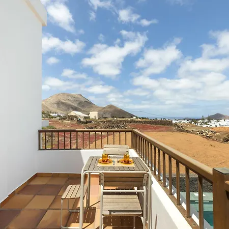 Villa Home2book Exclusive Volcan Art & Light