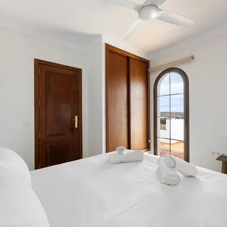 Home2book Exclusive Volcan Art & Light Yaiza (Lanzarote)