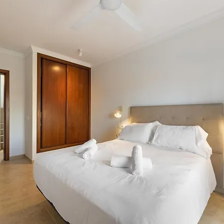 Villa Home2book Exclusive Volcan Art & Light *